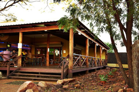 Kimberley Hotel - Accommodation Yamba 0
