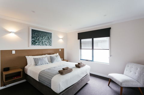 Dolphin Lodge Albany - Self Contained Apartments At Middleton Beach - Accommodation Yamba 36