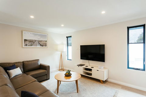 Dolphin Lodge Albany - Self Contained Apartments At Middleton Beach - Accommodation Yamba 40