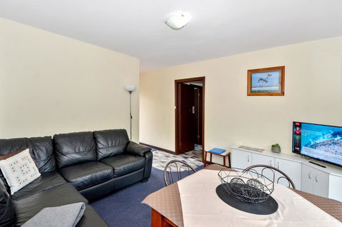 Dolphin Lodge Albany - Self Contained Apartments At Middleton Beach - Accommodation Yamba 26