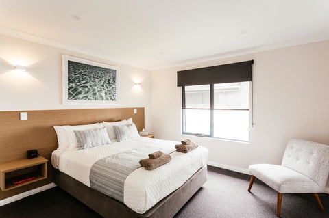 Dolphin Lodge Albany - Self Contained Apartments At Middleton Beach - Accommodation Yamba 2