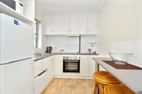 Dolphin Lodge Albany - Self Contained Apartments At Middleton Beach - Accommodation Yamba 5
