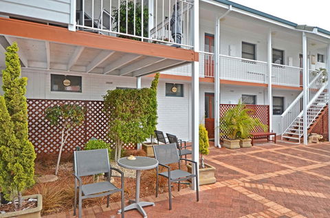 Dolphin Lodge Albany - Self Contained Apartments At Middleton Beach - Accommodation Yamba 20
