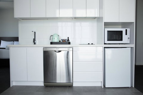 The Gerald Apartment Hotel - Accommodation Yamba 8