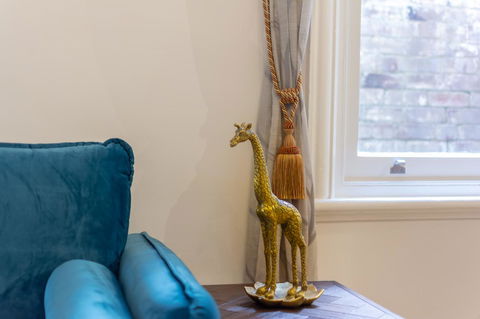 Heritage Townhouse Near Harbour Bridge - Accommodation Yamba 38