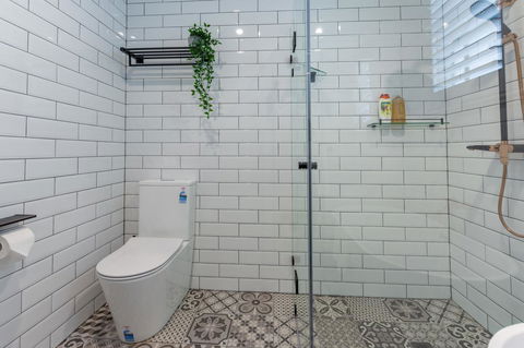 Heritage Townhouse Near Harbour Bridge - Accommodation Yamba 31
