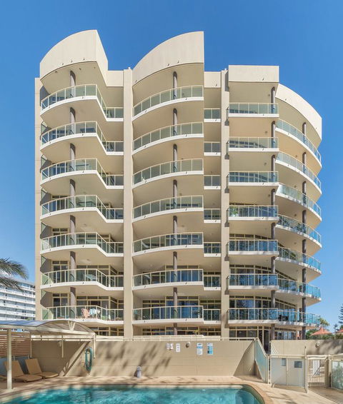 Northpoint Apartments - Accommodation Yamba 2