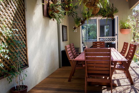 Nelson Bay Bed & Breakfast - Accommodation Yamba 38