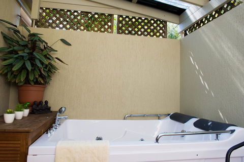Nelson Bay Bed & Breakfast - Accommodation Yamba 28
