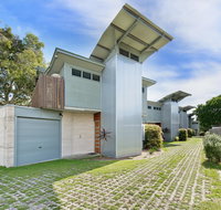 Sun Worship Eco Villas - Accommodation Yamba