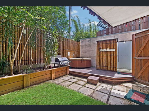 Crescent Head Spa Villa - Accommodation Yamba 11