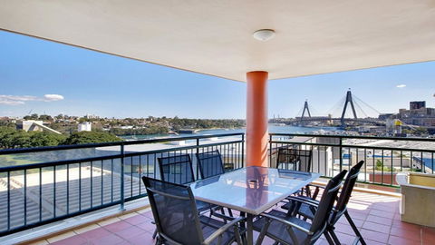 Darling Harbor Apartment - Accommodation Yamba 6