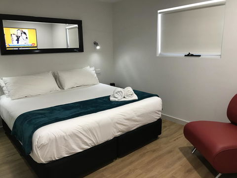 Jesmond Executive Villas - Accommodation Yamba 5