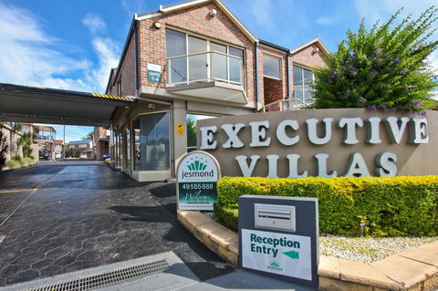 Jesmond Executive Villas - Accommodation Yamba 4