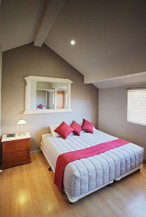 Jesmond Executive Villas - Accommodation Yamba 34
