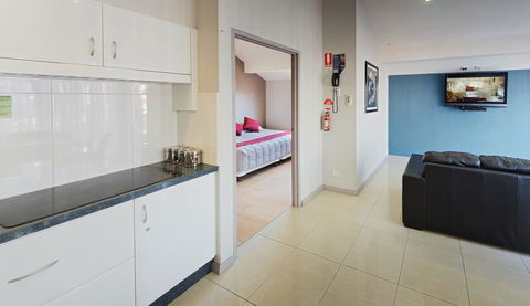 Jesmond Executive Villas - Accommodation Yamba 32