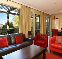 Villa Cypress located within Cypress Lakes - Accommodation Yamba
