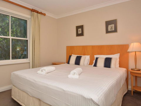 Villa Executive 2br Cypress DS Located Within Cypress Lakes Resort - Accommodation Yamba 3