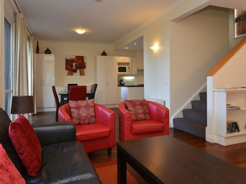 Villa Executive 2br Cypress DS Located Within Cypress Lakes Resort - Accommodation Yamba 1