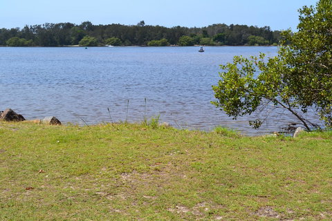 Sundial Holiday Units - Accommodation Yamba 2