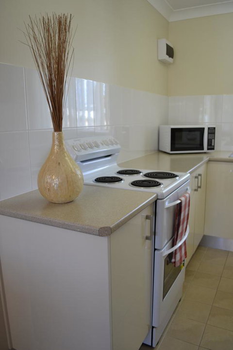 Sundial Holiday Units - Accommodation Yamba 17