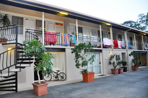 Sundial Holiday Units - Accommodation Yamba 0