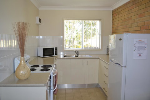 Sundial Holiday Units - Accommodation Yamba 20