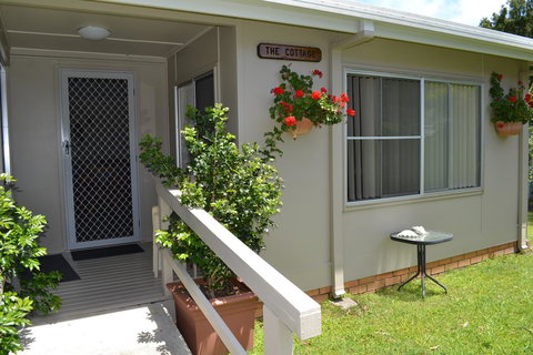 Sundial Holiday Units - Accommodation Yamba 25
