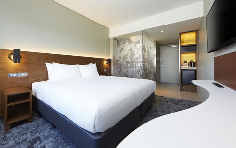 Holiday Inn Express Sydney Airport, An IHG Hotel - Accommodation Yamba 10