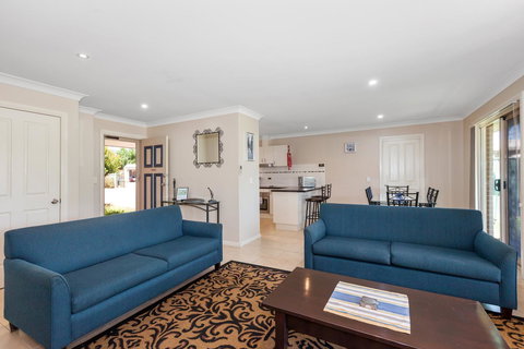 Colonial Court Villas - Accommodation Yamba 20