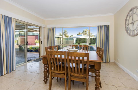 Colonial Court Villas - Accommodation Yamba 15