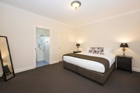 Colonial Court Villas - Accommodation Yamba 14