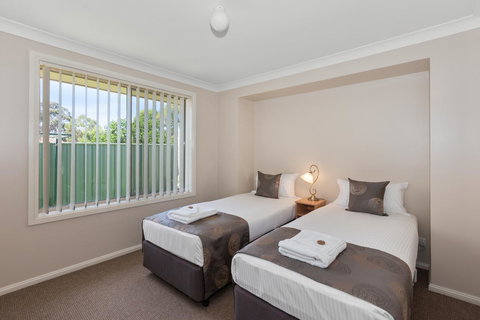Colonial Court Villas - Accommodation Yamba 37