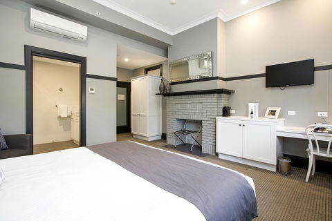 CH Boutique Hotel & Apartments, Ascend Hotel Collection - Accommodation Yamba 21