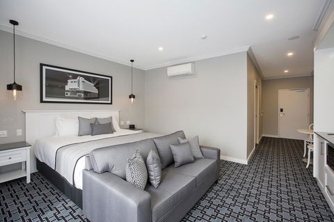 CH Boutique Hotel & Apartments, Ascend Hotel Collection - Accommodation Yamba 7