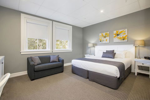 CH Boutique Hotel & Apartments, Ascend Hotel Collection - Accommodation Yamba 19