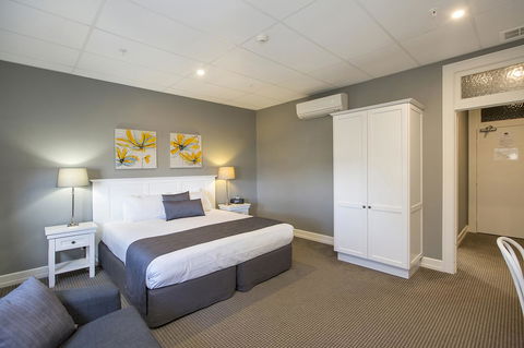 CH Boutique Hotel & Apartments, Ascend Hotel Collection - Accommodation Yamba 17
