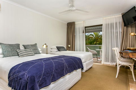 The Lord Byron - Accommodation Yamba 8