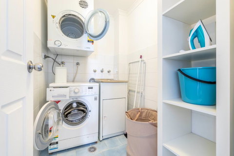 Apartments In Pyrmont - Accommodation Yamba 1