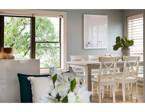 Beachside Getaway In Freshie W Parking - Accommodation Yamba 3