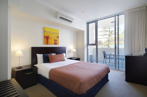 Macquarie Waters Boutique Apartment Hotel - Accommodation Yamba 25