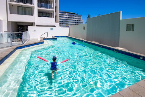 Macquarie Waters Boutique Apartment Hotel - Accommodation Yamba 3