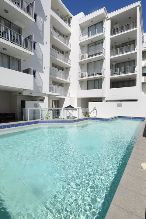 Macquarie Waters Boutique Apartment Hotel - Accommodation Yamba 5