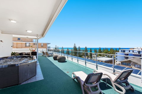 Macquarie Waters Boutique Apartment Hotel - Accommodation Yamba 2