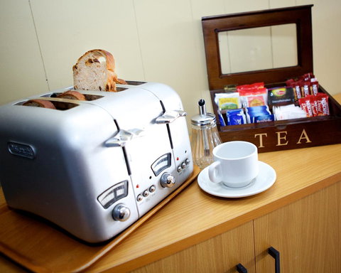 Best Western Kennedy Drive Airport Motel - Accommodation Yamba 37