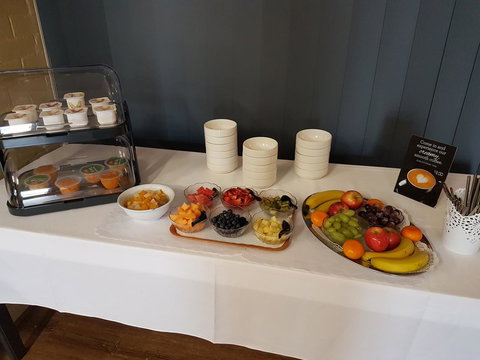 Best Western Kennedy Drive Airport Motel - Accommodation Yamba 3