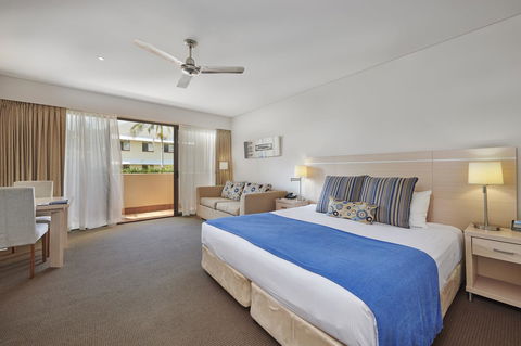 Waves Byron Bay - Accommodation Yamba 27