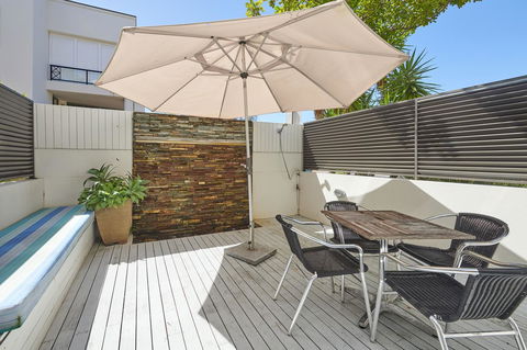 Waves Byron Bay - Accommodation Yamba 38