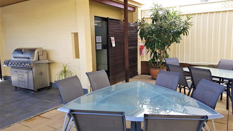 Great Escape Lofts - Accommodation Yamba 6