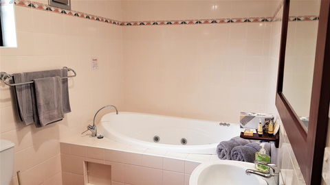 Great Escape Lofts - Accommodation Yamba 4